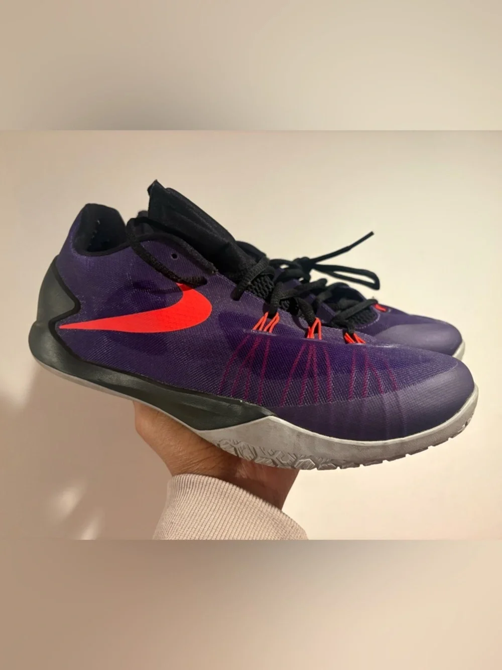 Nike Hyperchase Men’s 11.5